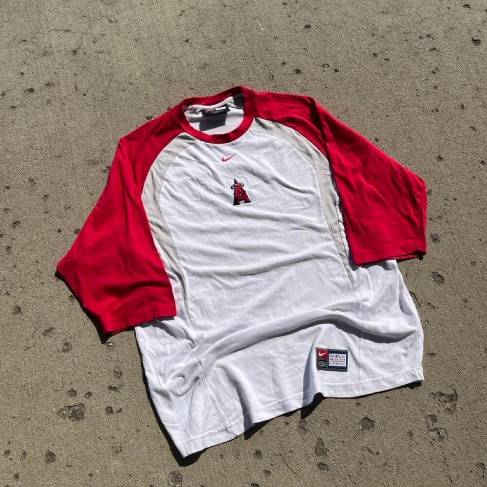 Vintage Los Angeles Angels MLB Baseball Longsleeve Shirt